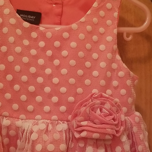 Peach polka dot fancy toddler dress (3T) - Picture 2 of 8